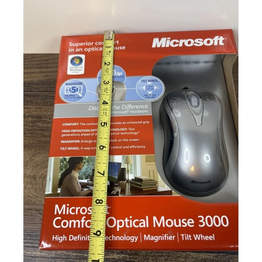 Microsoft Comfort Optical Mouse 3000 Wired Mouse HD Technology Tilt Wheel